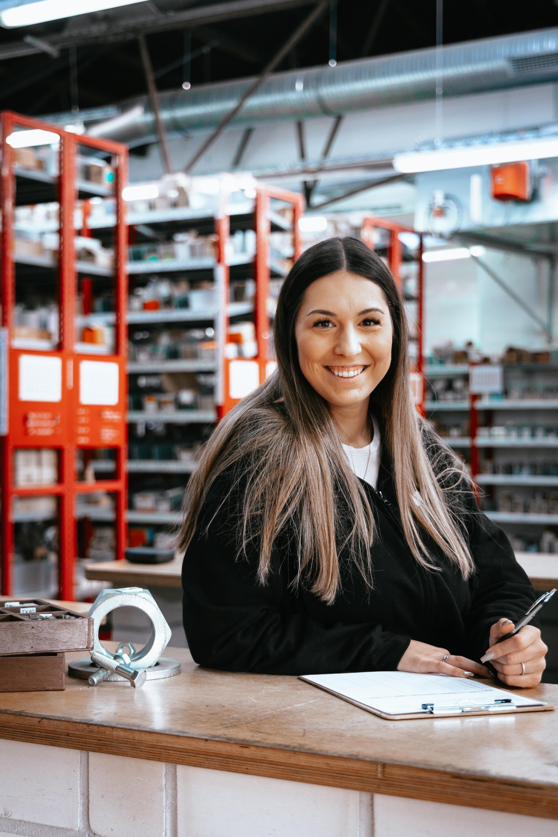 Support bei Schrauben Figge Kundensupport bei Schrauben Figge